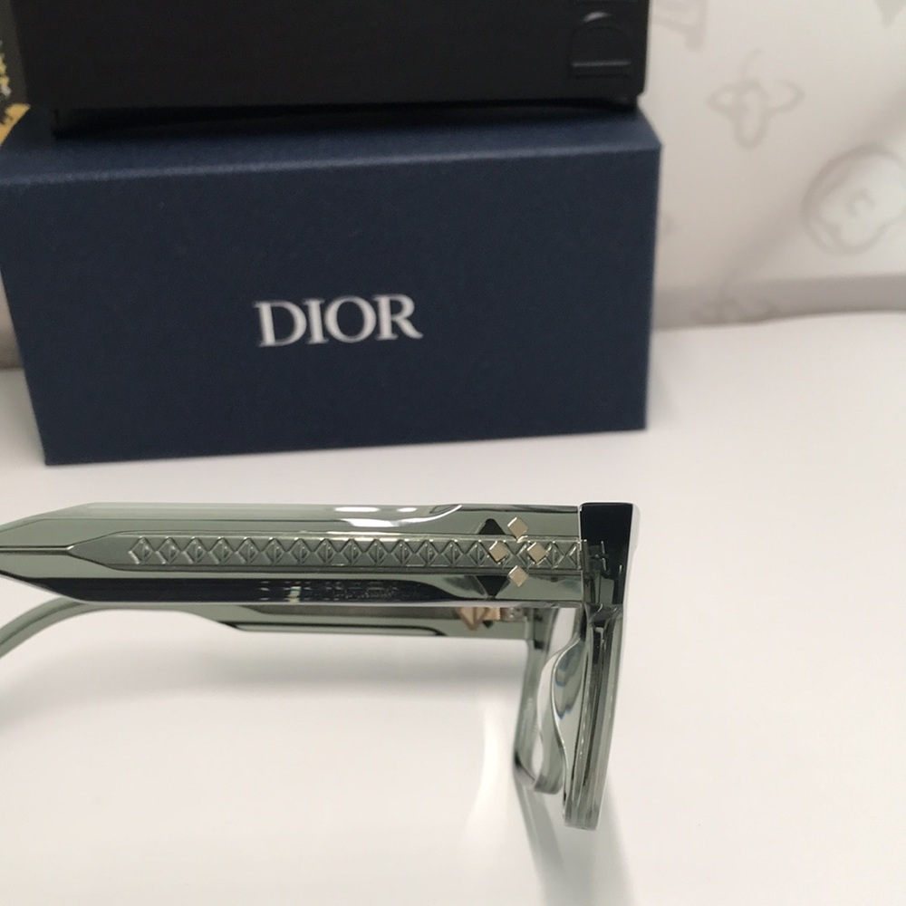 New Authentic Dior Square/Rectangle Green  CD DIAMONDO S61 - Picture 12 of 12